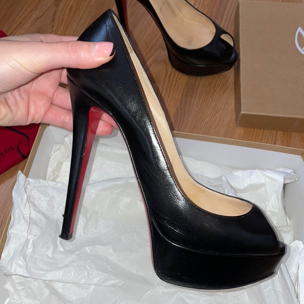 Christian Louboutin Peep Toe Pumps- black leather